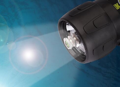 ضوء غوص تحت الماء Kinetics C4 eLED (L2). in Kuwait