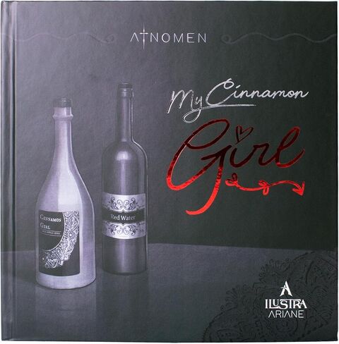 إلسترارياني | حقيبة جامعي My Cinnamon Girl - تتضمن كتاب My Cinnamon Girl ذو الغلاف الصلب + حقيبة Atnomen Glossy Tote + ملصقات مميزة - Monster Romance - Fantasy in Kuwait