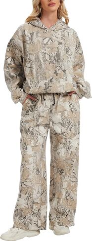 Womens 2 Piece Sweatsuits Fall Outfits Oversized Camo Hoodie Wide Leg Sweatpants Travel Lounge Matching Sweat Sets in Kuwait