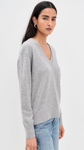 White & Warren Women's Cashmere V Neck Pullover in Saudi Arabia