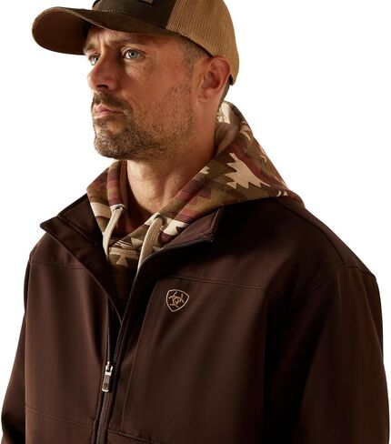 ARIAT mens Vernon Softshell Jacket in Saudi Arabia