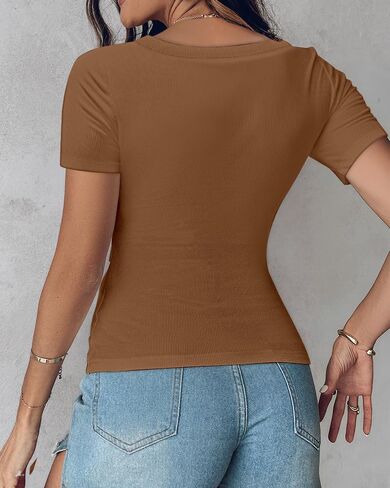 تي شيرت حريمي مدمج من CHICME بأكمام قصيرة ورقبة مربعة تي شيرت أساسي غير رسمي مضلع متماسك مناسب للخروج in Saudi Arabia