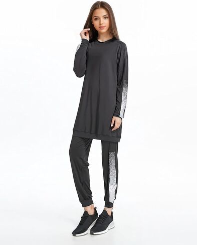 Womens Muslim Tracksuit Set Crew Neck Sweatsuits Simple Training Dubai Style Sweatpants in Kuwait