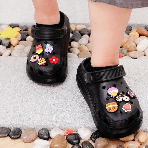 30pcs Random Style Cute Shoe Charm Decorations, Perfect for Shoes, Beach Bag, And Party Favors Ideal Gifts, Teens and Adults in Saudi Arabia