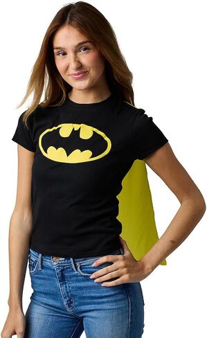 تي شيرت بغطاء للرأس بأكمام قصيرة ورقبة دائرية باللون الأسود من DC Comics Batman Junior in Saudi Arabia
