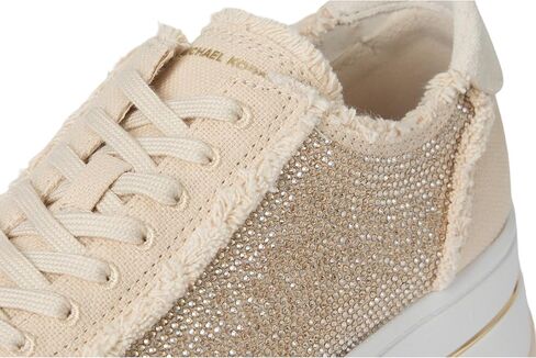 حذاء رياضي نسائي من Michael Kors Hayes T Toe in Kuwait