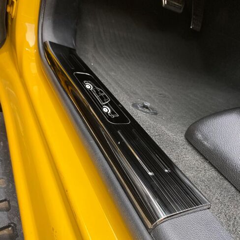 لـ 2019-2024 Ram 1500 Crew Cab & Mega Cab فقط - 4 قطع من واقيات عتبة الباب المصنوعة من الفولاذ المقاوم للصدأ المصقول الكلاسيكي - مجموعة أدوات حماية دخول متينة مقاومة للخدش in Saudi Arabia