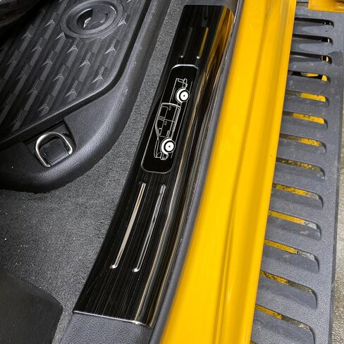 لـ 2019-2024 Ram 1500 Crew Cab & Mega Cab فقط - 4 قطع من واقيات عتبة الباب المصنوعة من الفولاذ المقاوم للصدأ المصقول الكلاسيكي - مجموعة أدوات حماية دخول متينة مقاومة للخدش in Saudi Arabia