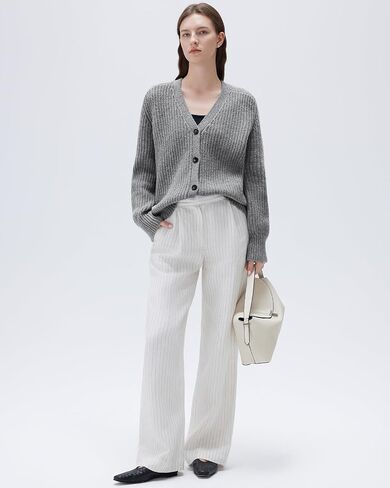 SUUKSESS Women Long Sleeve Button Down Short Cardigan 2025 Fall Loose Open Front Knit Sweater in Saudi Arabia