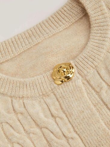 CIDER Sleeveless Knit Cardigan Sweater Women Crew Neck Casual Rose Button Cable Knit Vest in Saudi Arabia