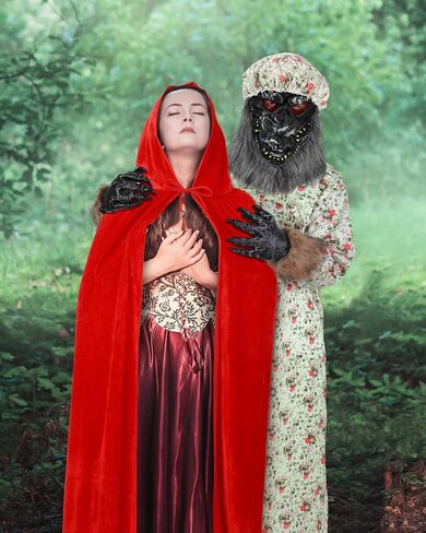 7 Pcs Couples Halloween Wolf Granny Costume Red Hooded Cape for Adult Werewolf Cosplay with Gloves Mask Basket in Saudi Arabia