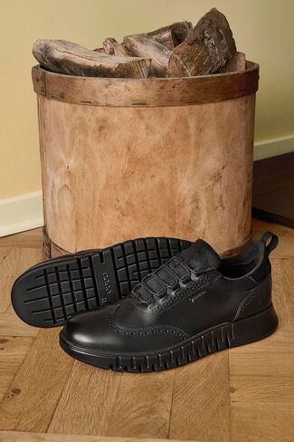 ECCO Men's Gruuv Studio Wingtip Gore-tex Waterproof Sneaker in Saudi Arabia