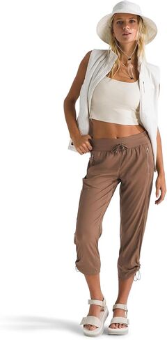 The North Face Women's Aphrodite Motion Capris in Kuwait