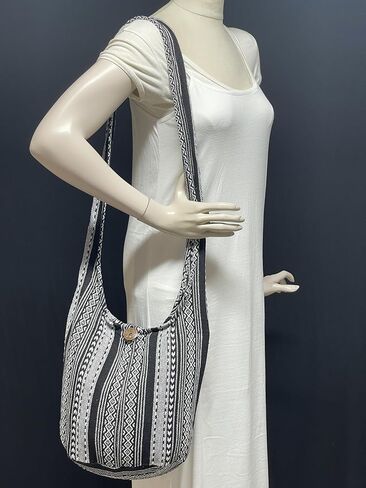 حقيبة كروس هيبي منسوجة - حقيبة كتف هوبو سلينغ - محفظة ماسنجر بوهو من القطن التايلاندي - متوسطة in Kuwait