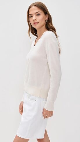 White & Warren Women's Cashmere V Neck in Saudi Arabia