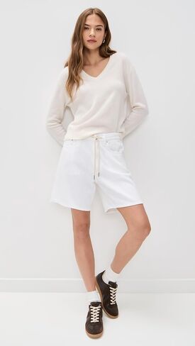 White & Warren Women's Cashmere V Neck in Saudi Arabia