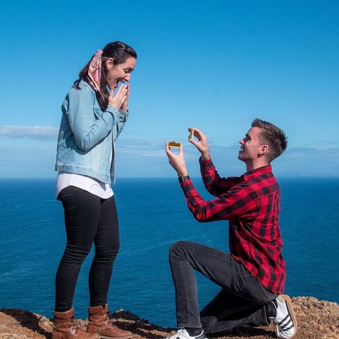 علبة خاتم الخطوبة للاقتراح - صندوق خاتم خشب برازولي - صندوق حامل خاتم صغير للخطوبة - حامل خاتم رجالي فريد in Kuwait