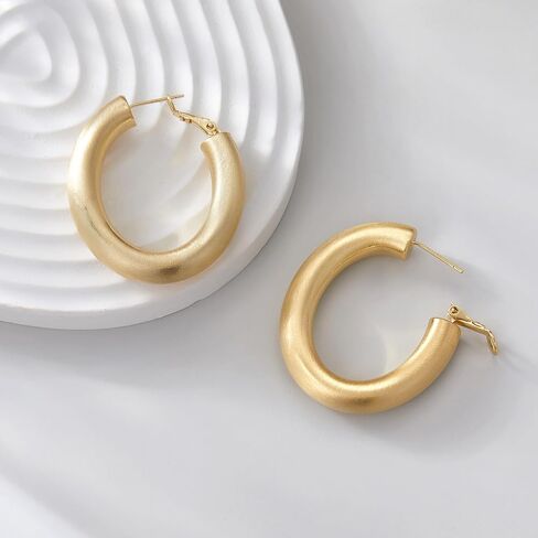14K Gold Plated Hoop Earrings for Women, Trendy Big Chunky Gold Hoop Earrings Lightweight Hypoallergenic Jewelry for Teen Girls Gifts for Her in Kuwait