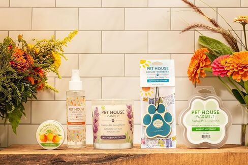 شمعة One Fur All Pet House - كراميل لاتيه - شمعة شمع نباتية 100% - مزيل رائحة الحيوانات الأليفة للمنزل - شموع معطرة غير سامة وصديقة للبيئة لتجديد الهواء in Kuwait