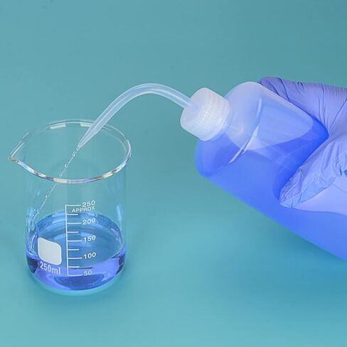 زجاجة غسيل كيميائي، عبوة من قطعتين من زجاجة غسيل بلاستيكية تعمل بالضغط مع تدرجات واضحة، LDPE، فم ضيق (500 مل) in Kuwait