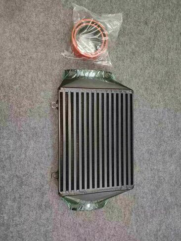 MINI R53 1.6 مبرد داخلي علوي مع شريط ولوحة أساسية 2002-2006 وأحذية سنوت in Saudi Arabia