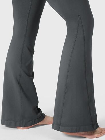 YEOREO Workout Mini Flare Leggings for Women Hidden Scrunch High Waisted Seamless Gym Leggings Brinklie 30" Yoga Pants in Saudi Arabia