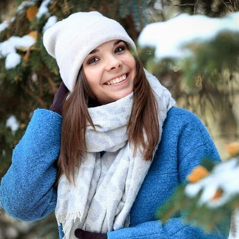 قبعة صغيرة للرجال والنساء، قبعات محبوكة للنساء، قبعة شتوية دافئة ناعمة للجنسين، قبعة سكولي للطقس البارد in Kuwait