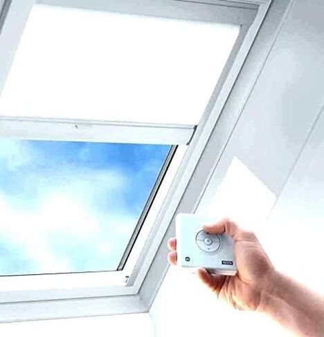 Velux Skylight Blind Remote فقط للتحكم في لوحة المفاتيح طراز KLI 312 US لتشغيل الستائر التي تعمل بمحرك Velux (تعمل الستائر فقط - لن تعمل المناور) in Saudi Arabia