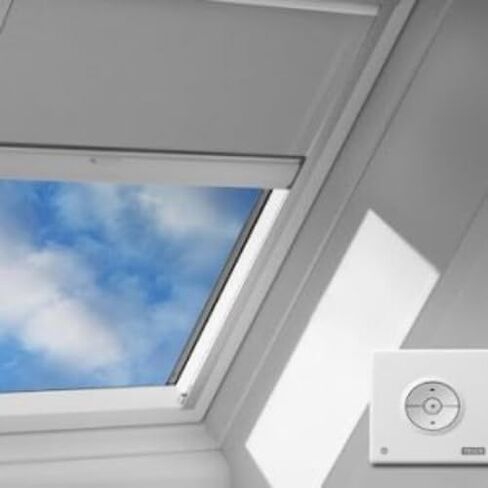 Velux Skylight Blind Remote فقط للتحكم في لوحة المفاتيح طراز KLI 312 US لتشغيل الستائر التي تعمل بمحرك Velux (تعمل الستائر فقط - لن تعمل المناور) in Saudi Arabia