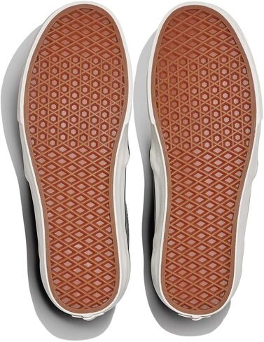 حذاء Asher Deluxe سهل الارتداء للرجال من Vans | أحذية رياضية مريحة للأزياء والمشي والارتداء اليومي in Kuwait
