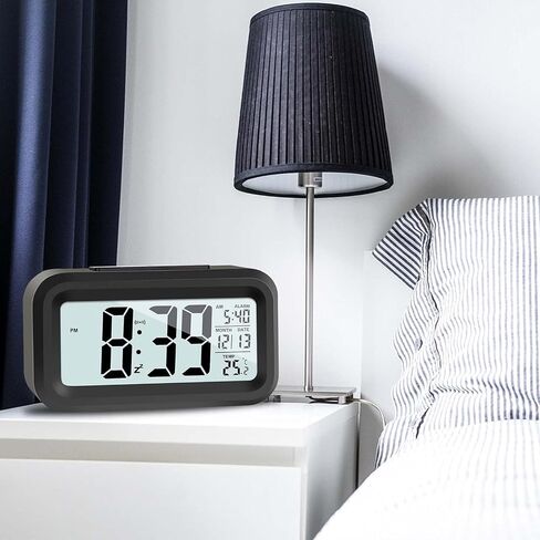 ساعة منبه رقمية مطورة، شاشة LED مقاس 4.3 بوصة مع درجة حرارة أكبر وتحكم في الإضاءة الخلفية المحمولة وسطوع تقويم الغفوة للجميع (أخضر) in Saudi Arabia