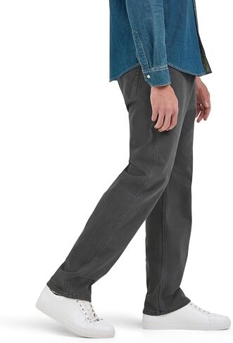 Wrangler Men's Peak Comfort Stretch Twill Jean in Saudi Arabia