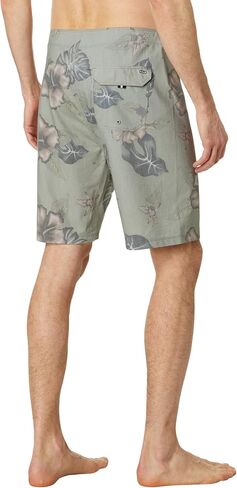Hurley Phantom Naturals Weekender 20" Boardshorts in Saudi Arabia