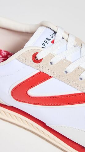 أحذية رياضية نسائية من TRETORN X Draper James Stadium in Kuwait