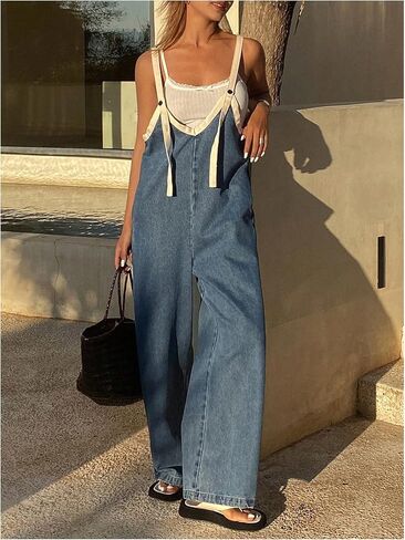بذلة جينز نسائية من MakeMeChic بحزام سباغيتي وساق واسعة Y2K مع جيب in Kuwait