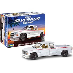 Level 4 Model Kit 1999 Chevrolet Silverado Street Pickup Truck 1/25 Scale Model by Revell