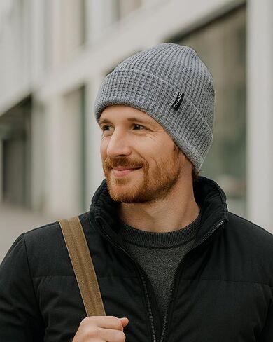 Zylioo XXL Oversize Waffle Knit Beanie,Large Winter Warm Hats for Men Women, Durable Premium Toboggan Hat for Big Heads in Saudi Arabia