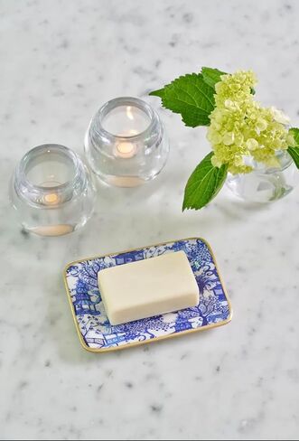 طبق صابون أبيض وأزرق مزخرف للحفلات من Jaye's Studio Garden للحمام، وصينية المينا، وصينية الغرور لخزانة الملابس، والكونترتوب، وصينية صابون الحوض للمكتب، وصينية المجوهرات الذهبية، ولوحة المفاتيح، والديكور الصيني in Kuwait