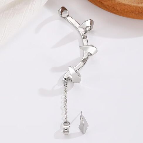 Gothic Dragon Ear Cuff Dragon Claw Goth Earring for Women Vintage Punk Devil Earrings Cartilage Ear Wrap Earrings Halloween Jewelry in Kuwait