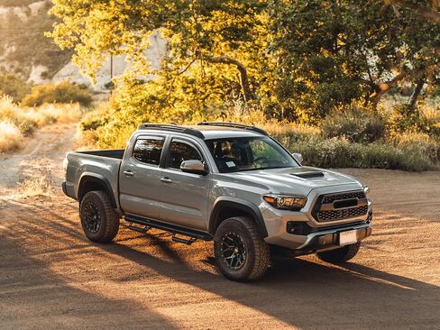 عجلة RockTrix RT107 مقاس 18 بوصة متوافقة مع 2001+ Toyota Tacoma 6x5.5 بوصة (6x139.7) نمط مسمار، 18x9 (-12 مم إزاحة)، 106.1 مم، أسود مطفي، يناسب أيضًا 2002+ 4Runner، FJ Cruiser، 99-06 تندرا in Kuwait