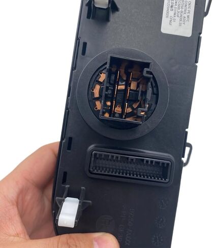 Air Con Switch Compatible with Hyundai for Elantra CN7 2021 Climate Control Unit 97250-BUAD0LS5 in Saudi Arabia