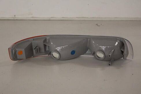 Genuine GM Parts 15199558 Driver Side Parking Light Assembly in Saudi Arabia