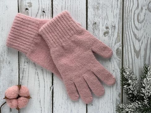 Angora Knitted Gloves for Women Made in USA in Saudi Arabia