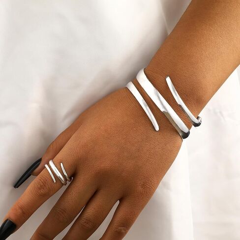 Gold Cuff Bracelets and Rings Set for Women Silver Intertwined Metal Ring and Bracelet Set Fashionable Delicate Jewelry in Kuwait