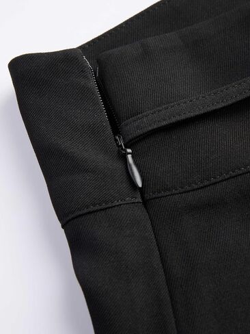 CIDER Shorts for Women Pleated Short with Belt Mid Waist Regular Fit Daily Casual Woven Bottoms in Saudi Arabia
