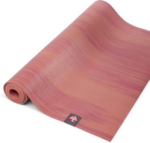 بساط اليوجا للسفر من ماندوكا إيكو سوبرلايت - بساط سفر ممتاز بسمك 1.5 مم، يوجا محمولة، بيلاتيس، بساط تمارين اللياقة البدنية صديق للبيئة، بطانة كثيفة للدعم والثبات، قابلة للتحلل البيولوجي in Kuwait