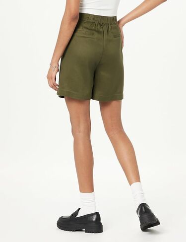 The Drop Women's Rios Relaxed Pleated Shorts in Saudi Arabia