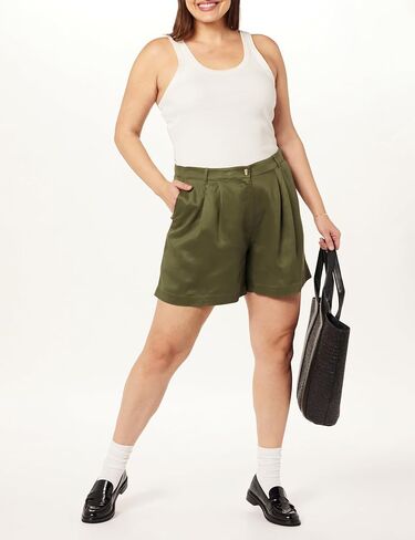 The Drop Women's Rios Relaxed Pleated Shorts in Saudi Arabia