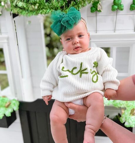 سترة عيد القديس باتريك للأطفال البنات والأولاد بأكمام طويلة مطرزة بشكل محظوظ بلون واحد، ملابس شامروك in Kuwait