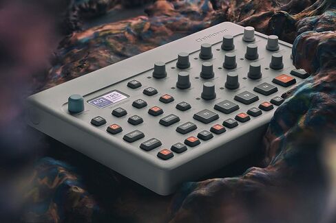 النموذج: عينات من Groovebox القائم على عينة من ستة مسارات in Kuwait